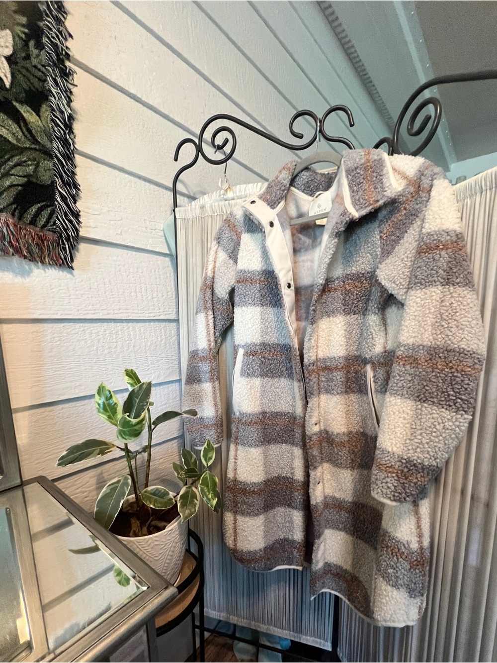 Aspen brand Cozy Plaid Sherpa Coat - Cream & Brown
